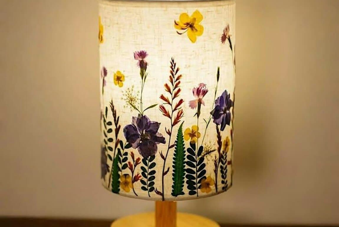 DIY Pressed Flower Table Lamp Workshop at Calgary