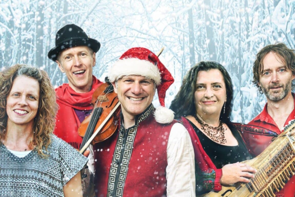 Sultans of String - Christmas Caravan at Calgary